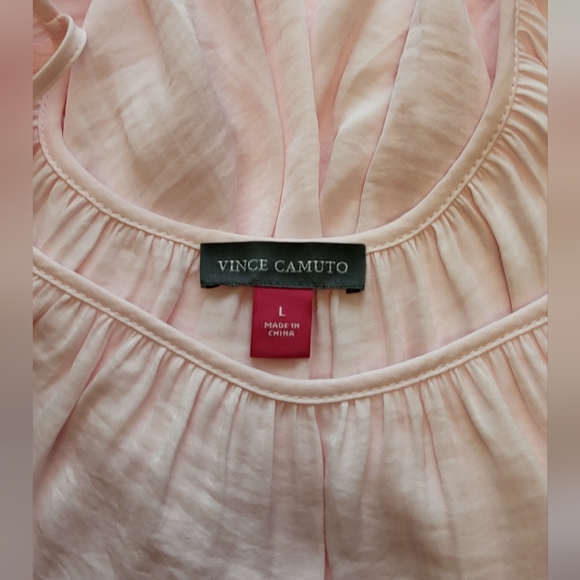 Vince Camuto pink cold shoulder top size L - Picture 5 of 5